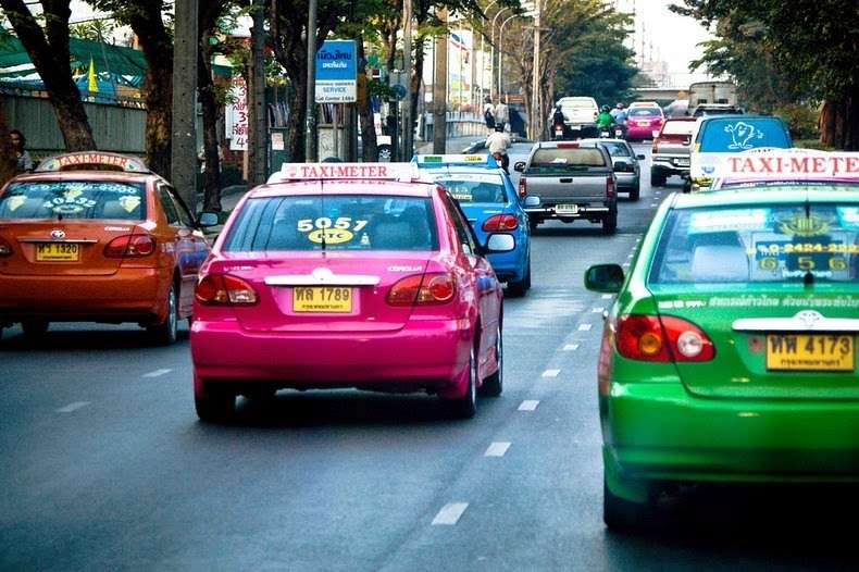 1394809580_bangkok-taxi-86