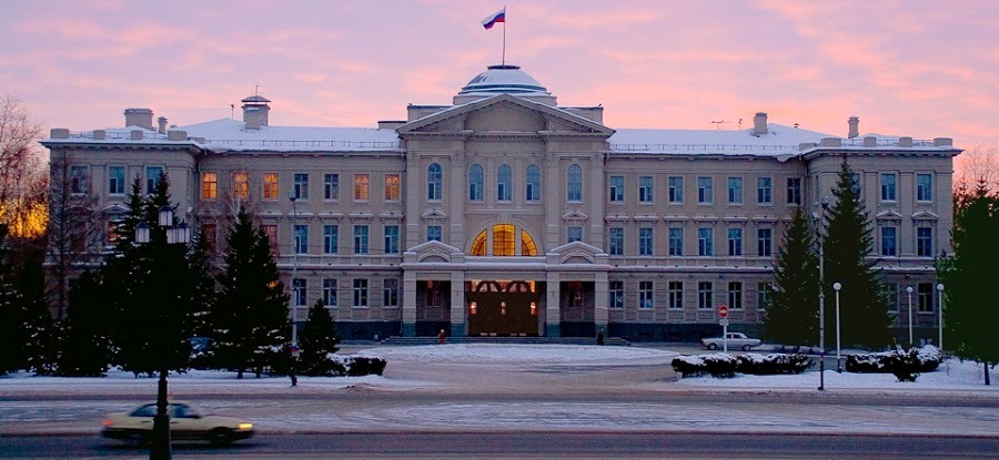 1425909706_zdanie-palaty-sudebnyh-ustanovleniy-oms