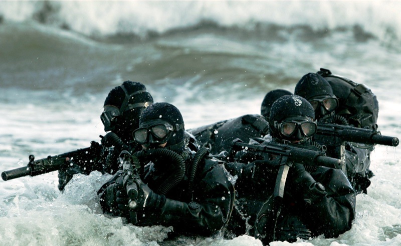 frogmen-perform-deadly-tasks-m